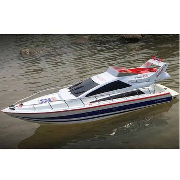 Heng Long Atlantic Yacht RTR  2.4Ghz Radio Control Speed Boat